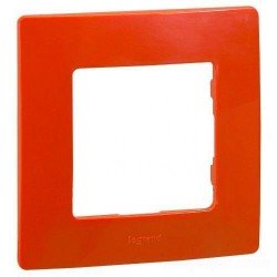 Рамка 1-я, цвет красный, Legrand Etika 672531