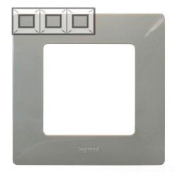 Рамка 3-я, цвет светлая галька, Legrand Etika 672523