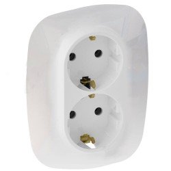Лицьова панель розетки подвійної із заземленням, колір білий
