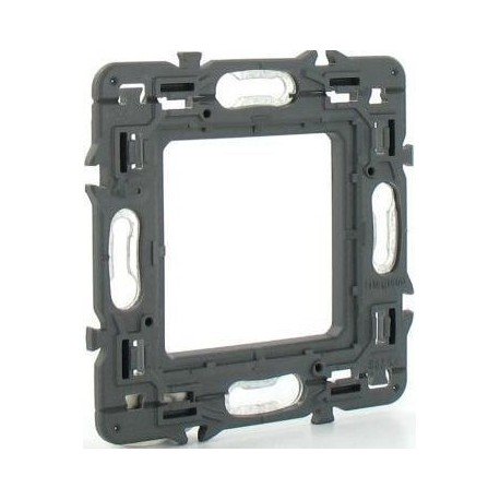 Супорт 1-пост 80251 Celiane, Legrand, Legrand