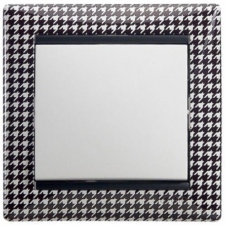 Рамка 1 пост Гусиные лапки Legrand Valena 770420