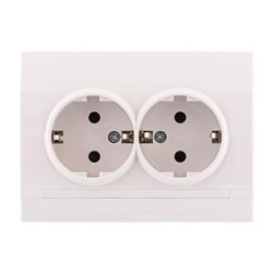 Розетка двойная с заземлением цвет белый, Lezard Deriy 702-0202-127B